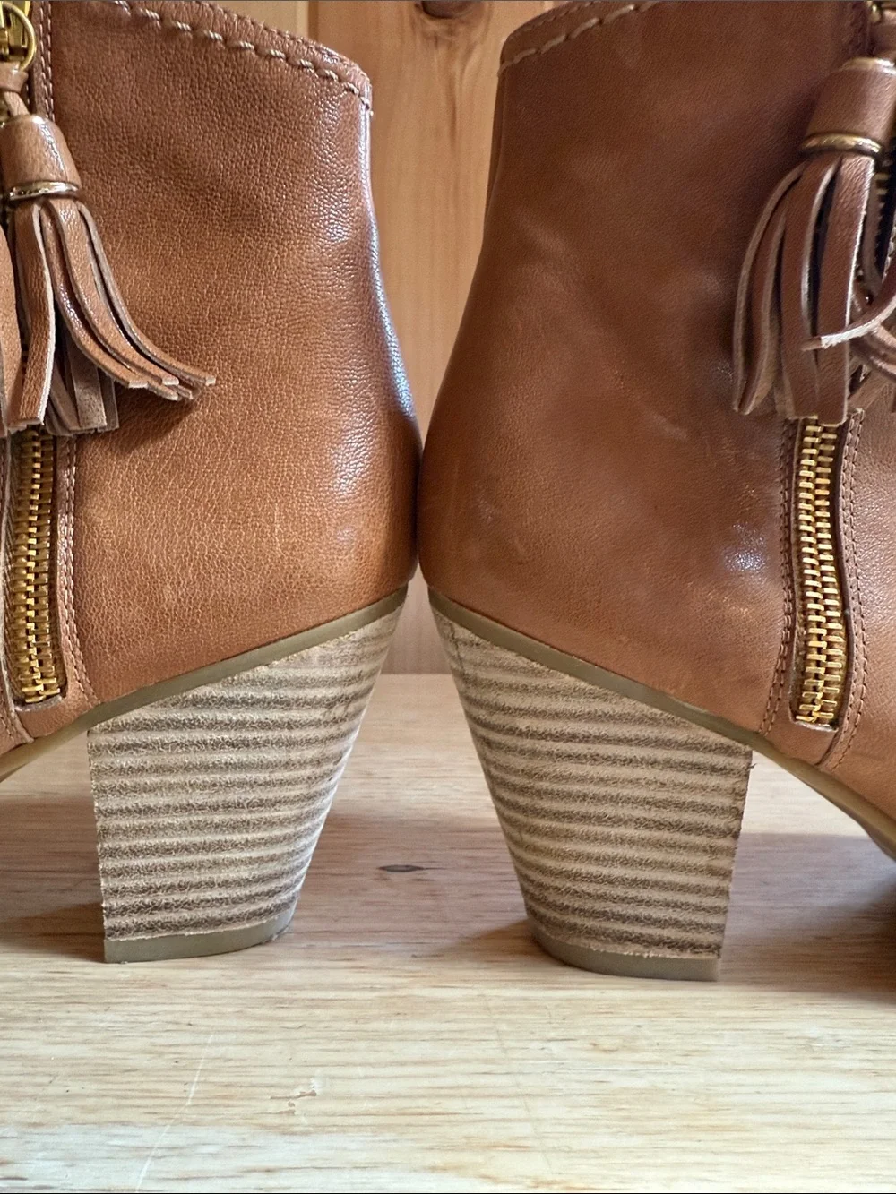 Stuart Weitzman elevate your