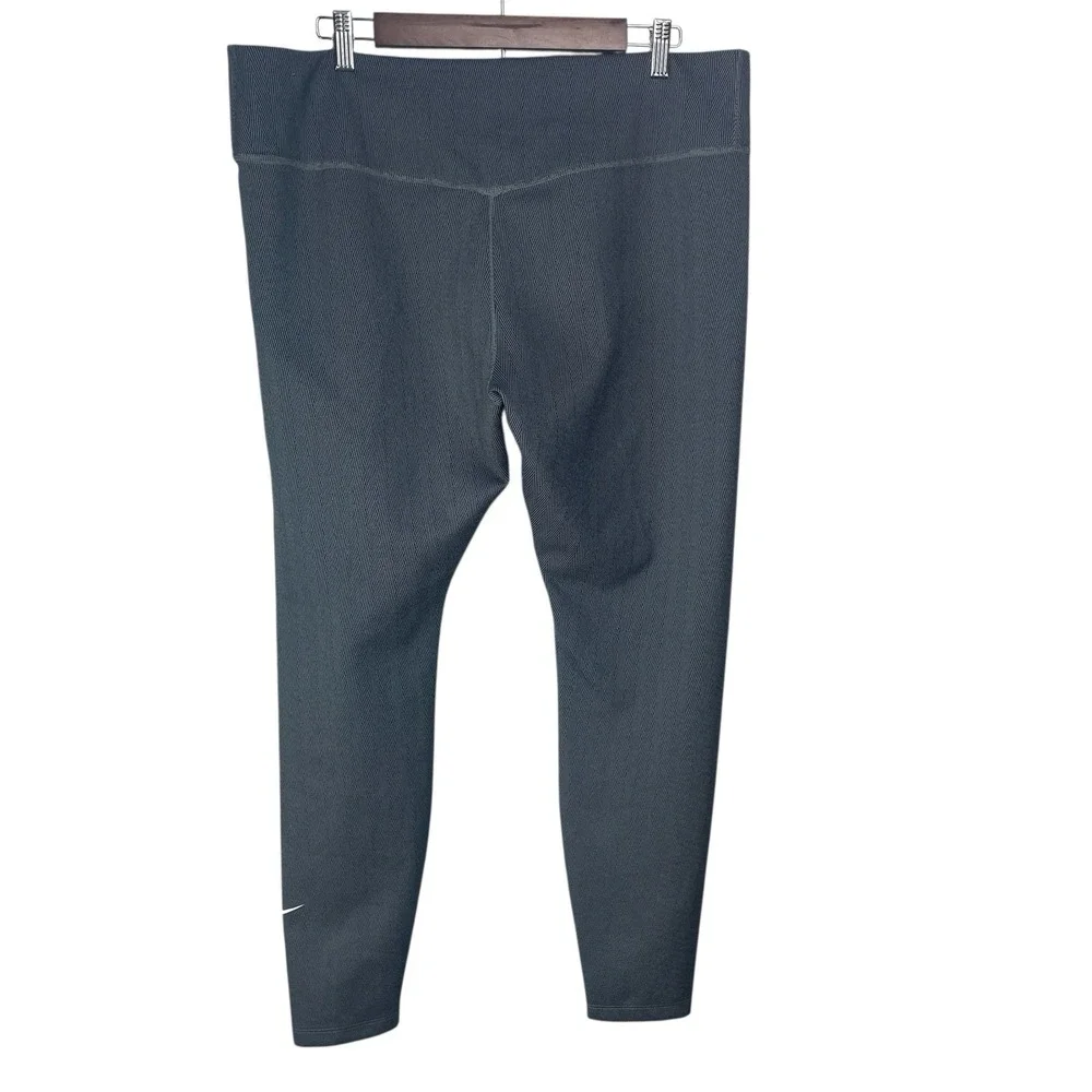 Nike Dark Gray High-Waist Leggings