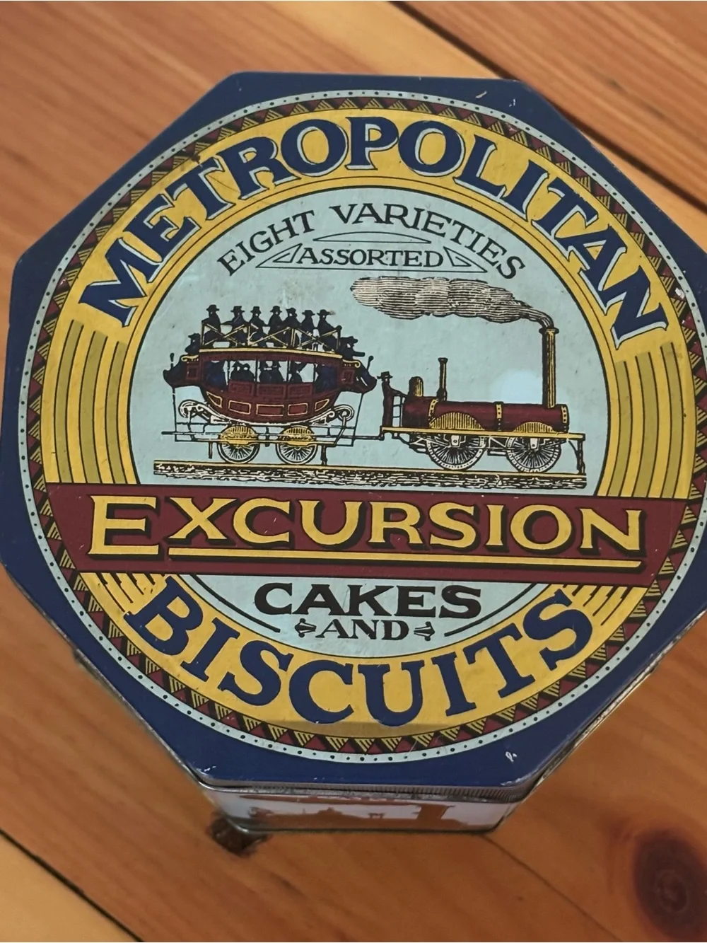 Vintage Metropolitan Excursion English Biscuit Tin