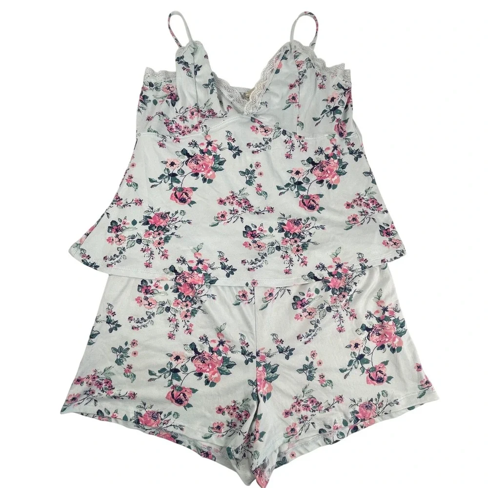 Jessica Simpson shabby perfect offer