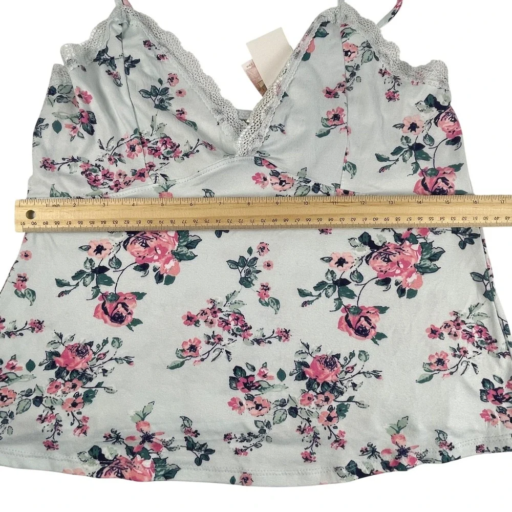 Jessica Simpson comfort two fit