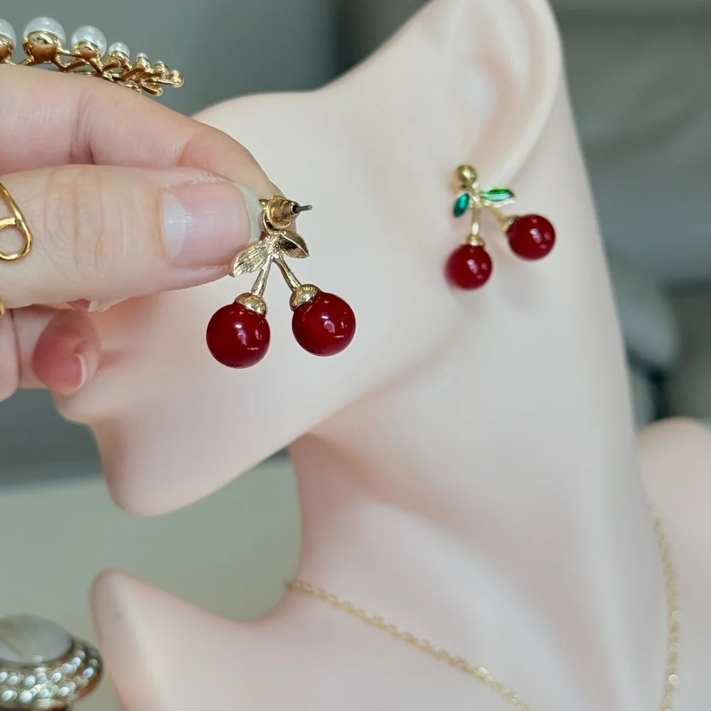 Anthropologie add playful