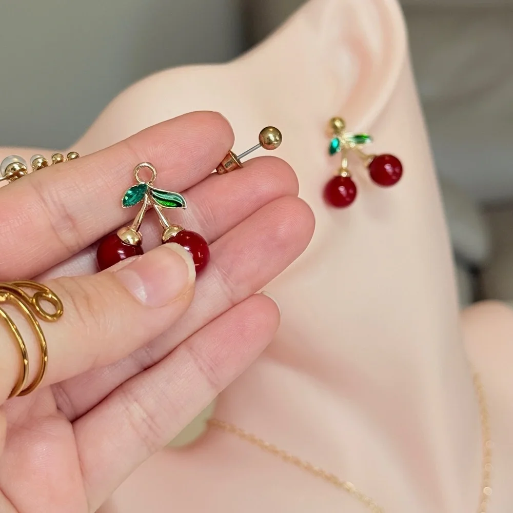 Anthropologie add playful