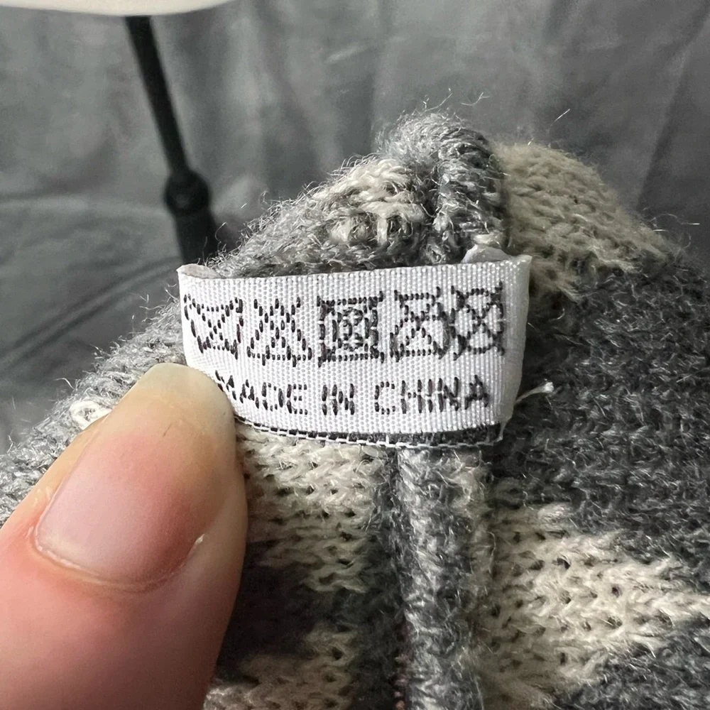 Gray & Cream Chevron Pattern Infinity Scarf
