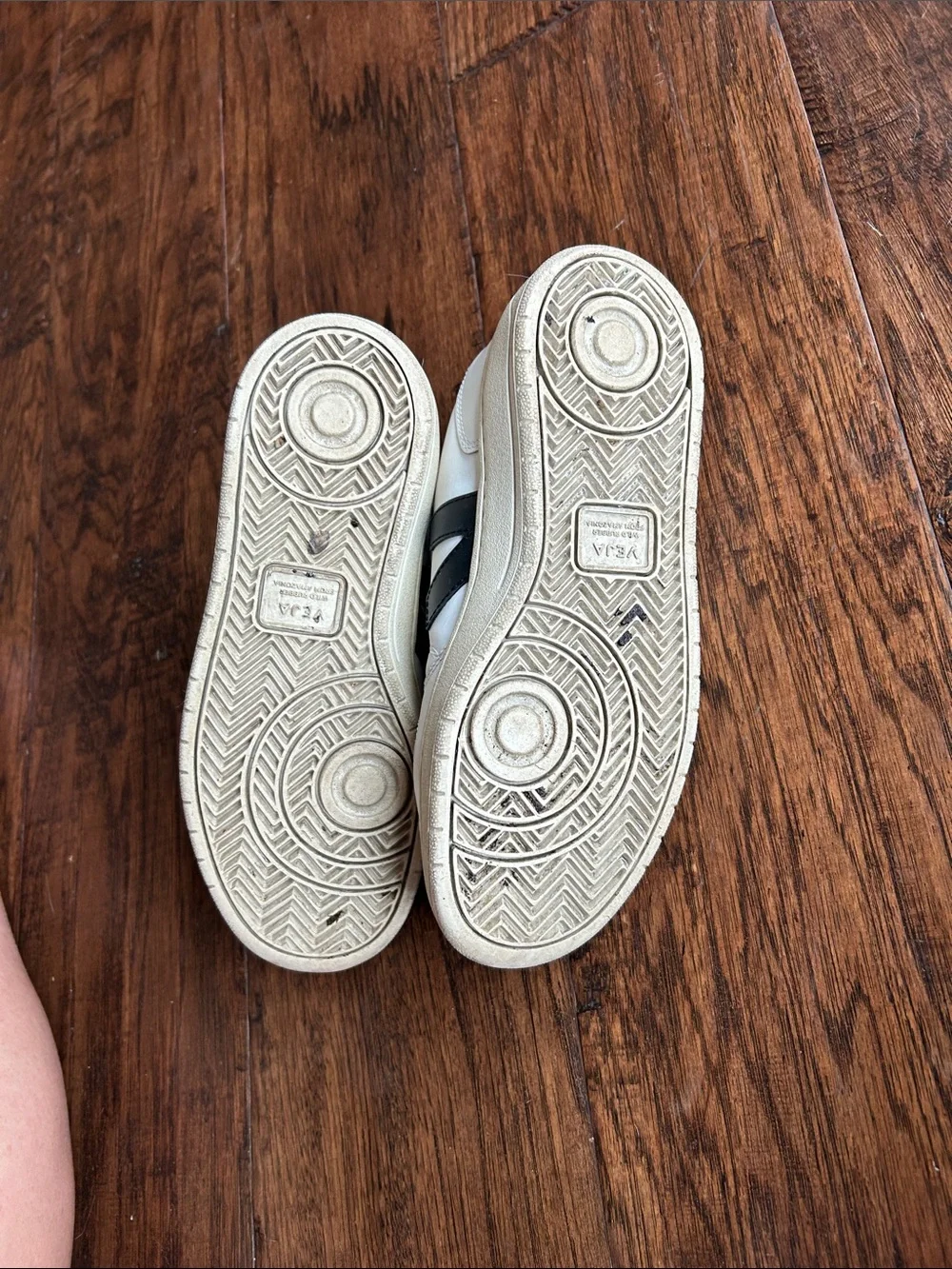 Veja classic low