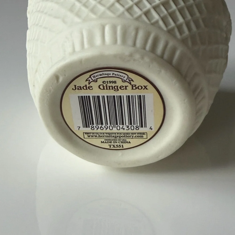 Hermitage Pottery vintage elegant