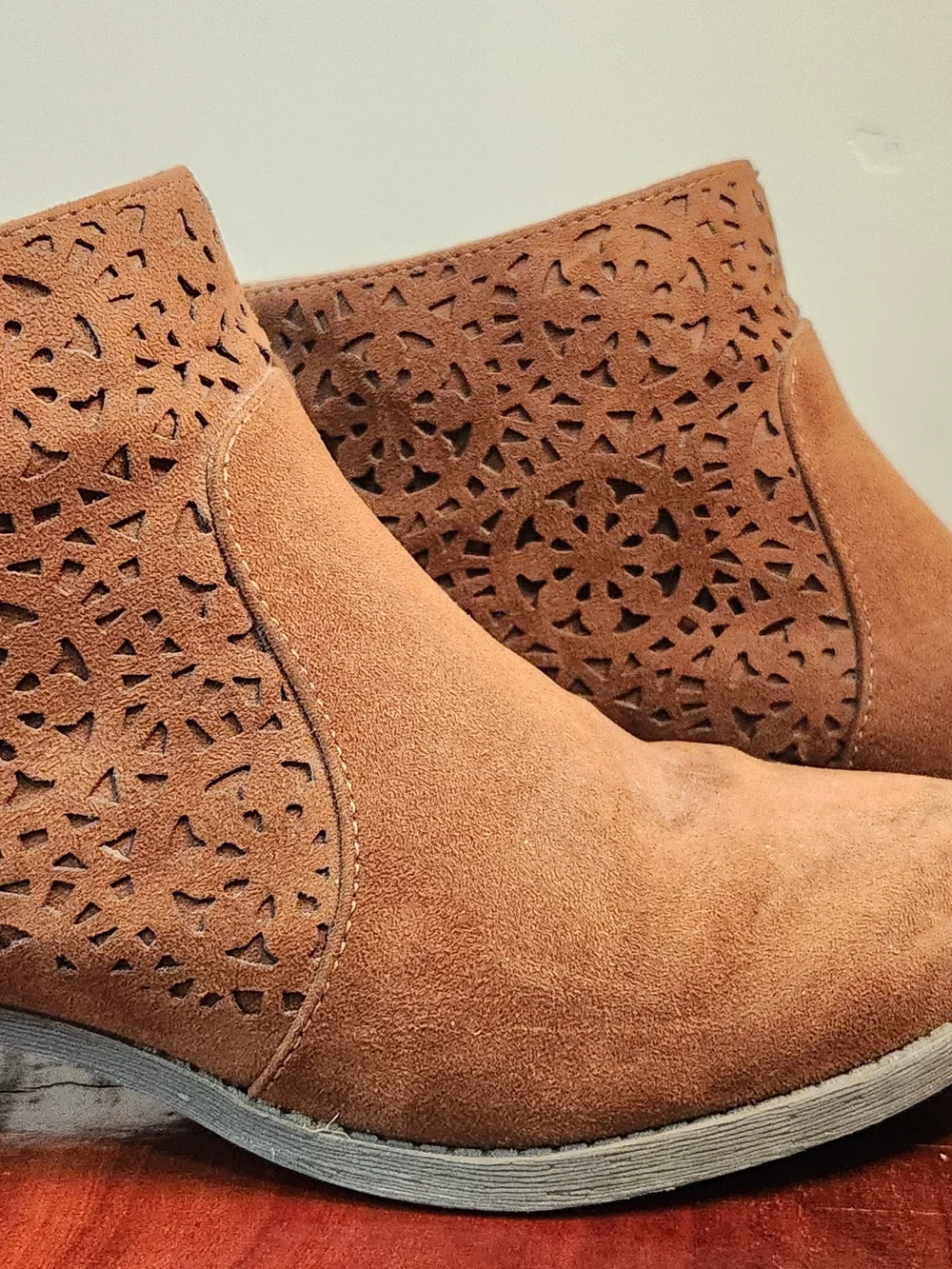Carlos by Carlos Santana Cognac Suede Ankle Booties with Laser-Cut Detail 6.5M