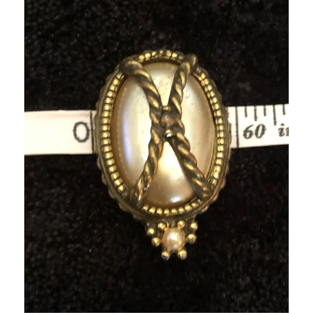 REGAL owner brass 1990