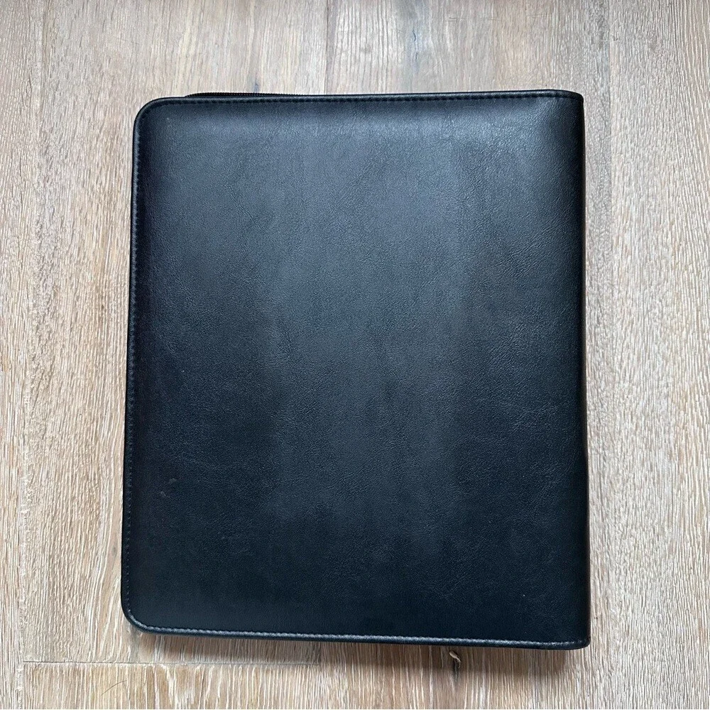 Franklin Covey Black Planner Cover 3 Ring Binder with Zipper