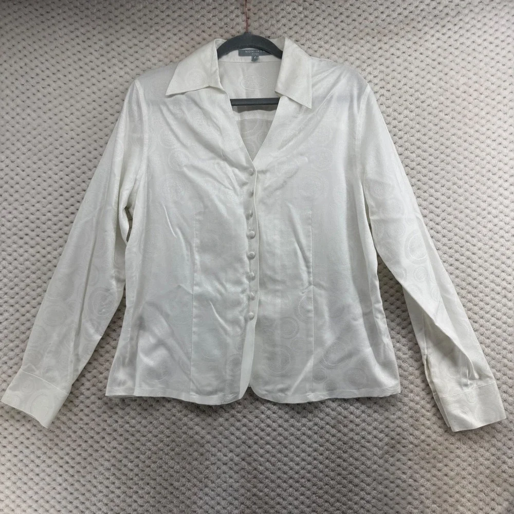 Foxcroft polished button