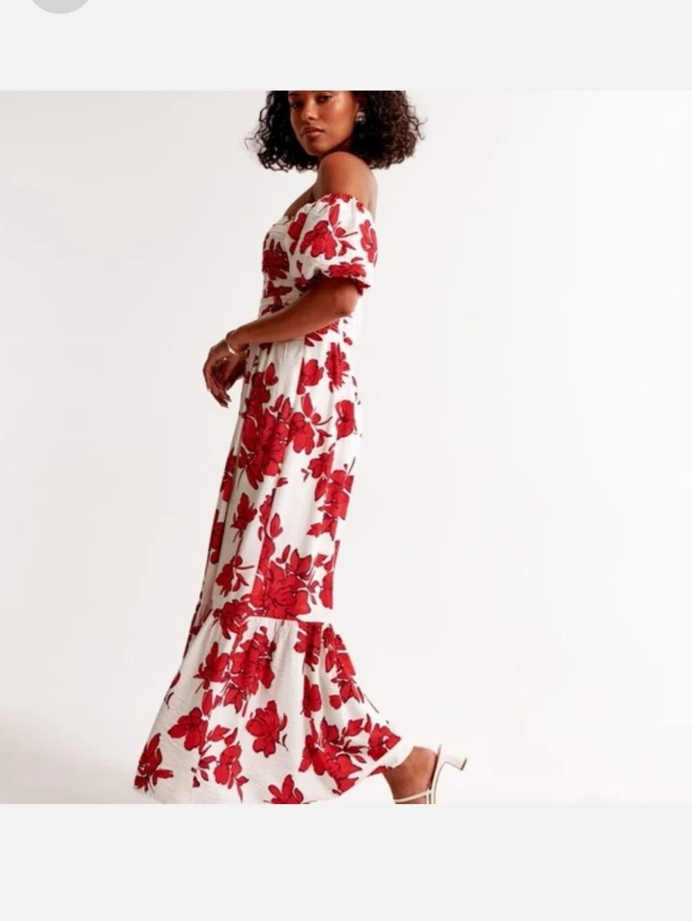Abercrombie & Fitch off shoulder