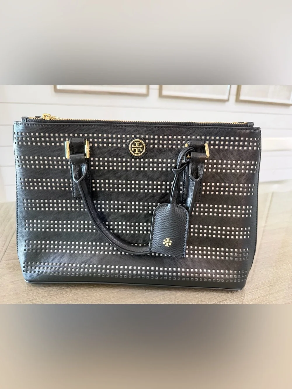 Tory Burch Robinson Black Perforated Crossbody Tote - Excellent Condition