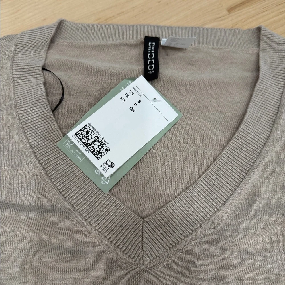 H&M chic sweater