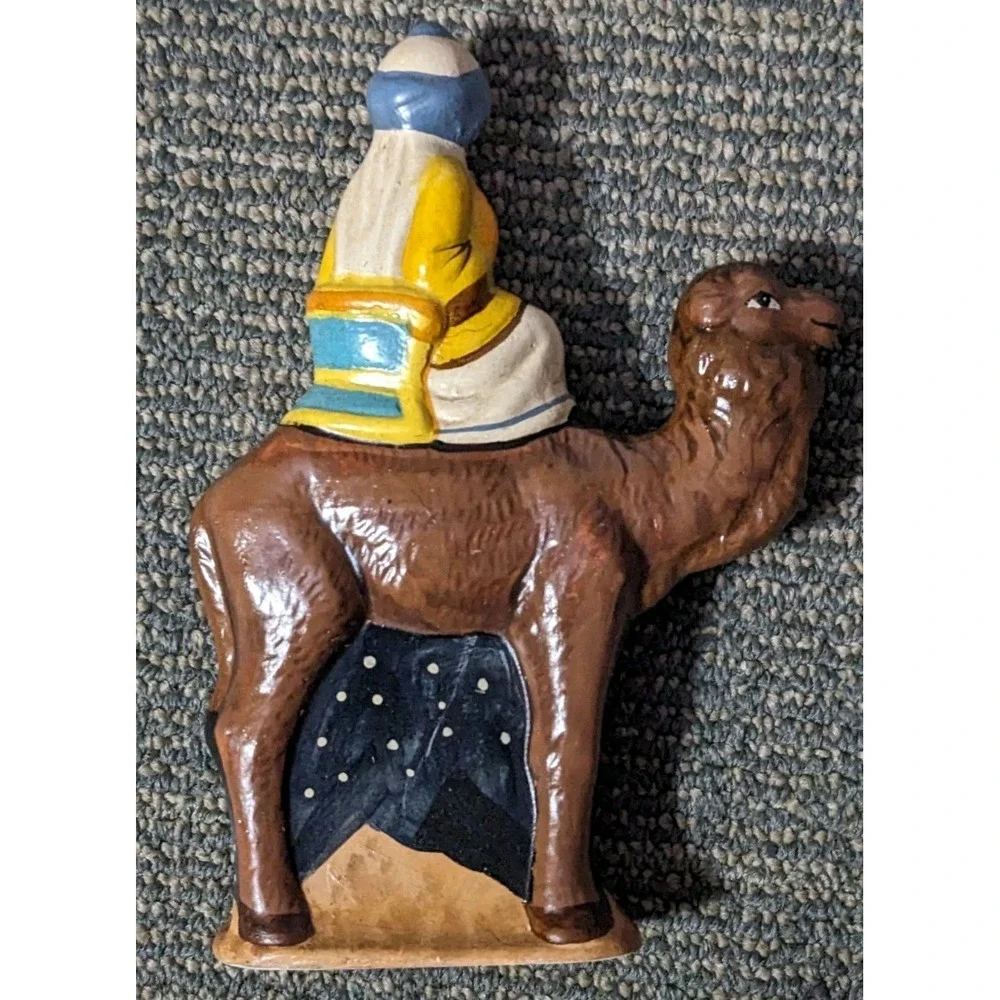 Vaillancourt Folk Art this vaillancourt