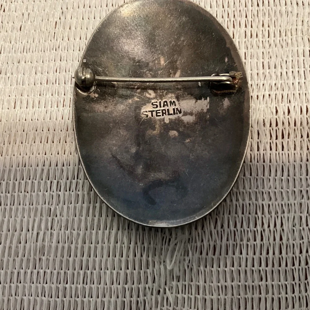 N/A vintage siam