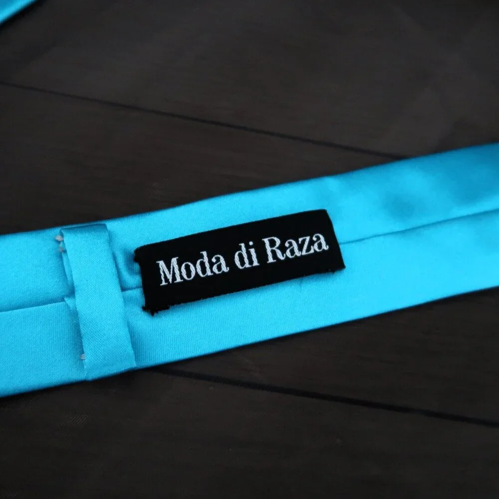 Moda Di Raza use latest