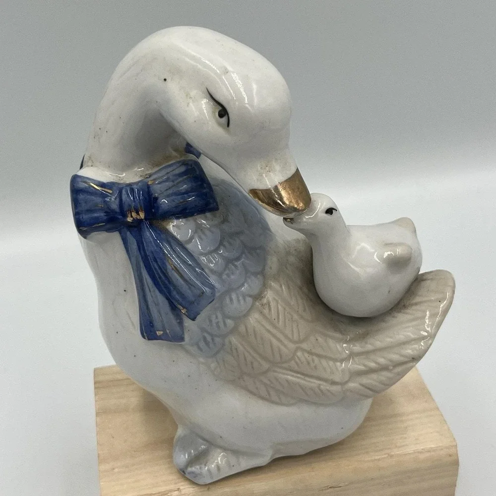 Vintage Mother Goose Porcelain Duck & Duckling Ceramic Figure Love Gold Blue