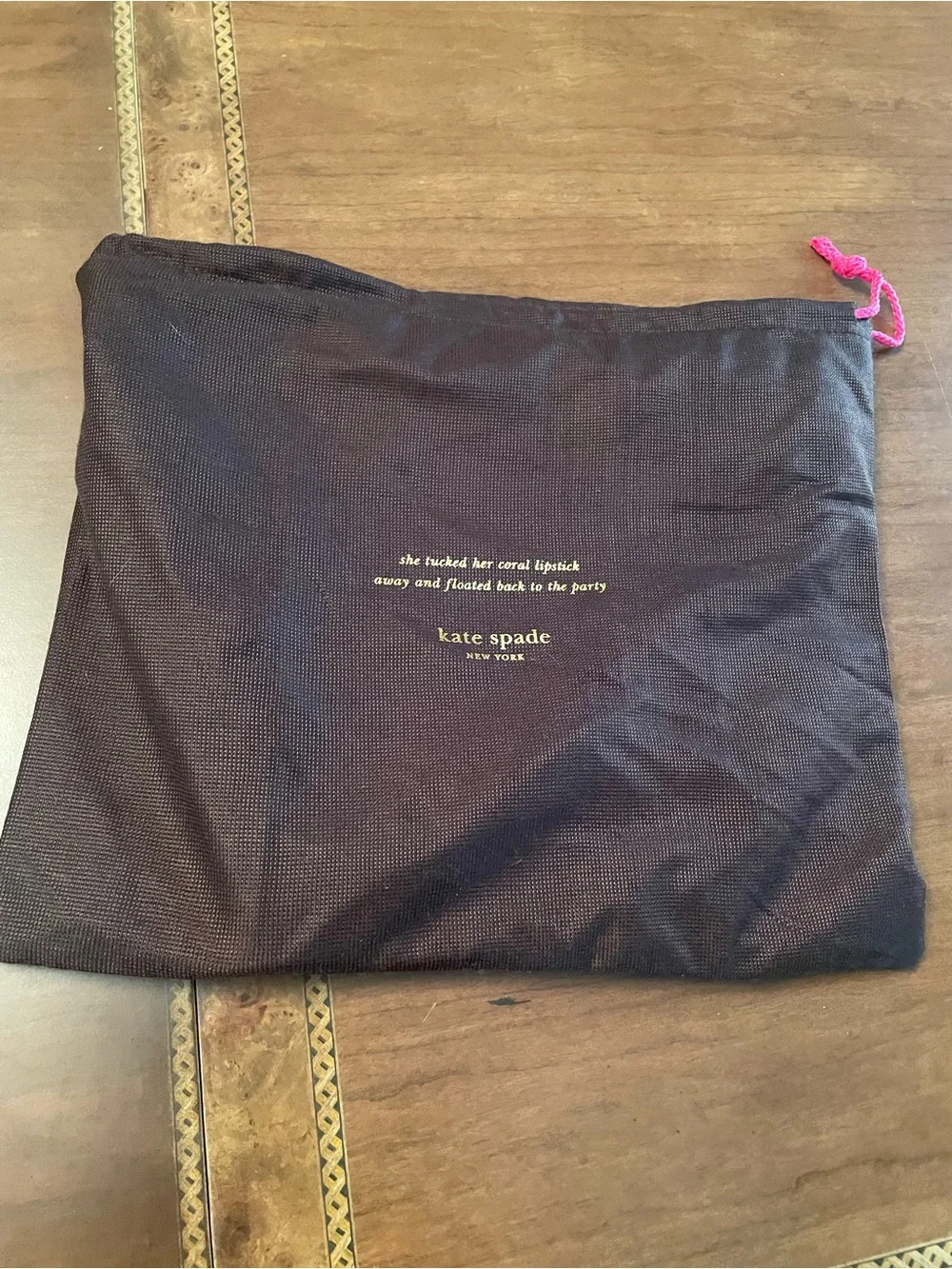 kate spade sleek pebble