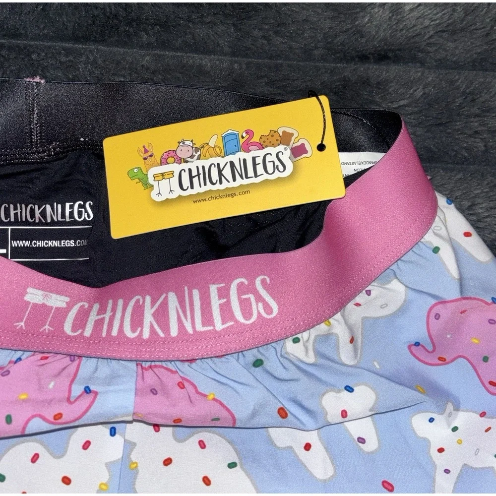 ChicknLegs Animal Cracker Youth Shorts Size XL