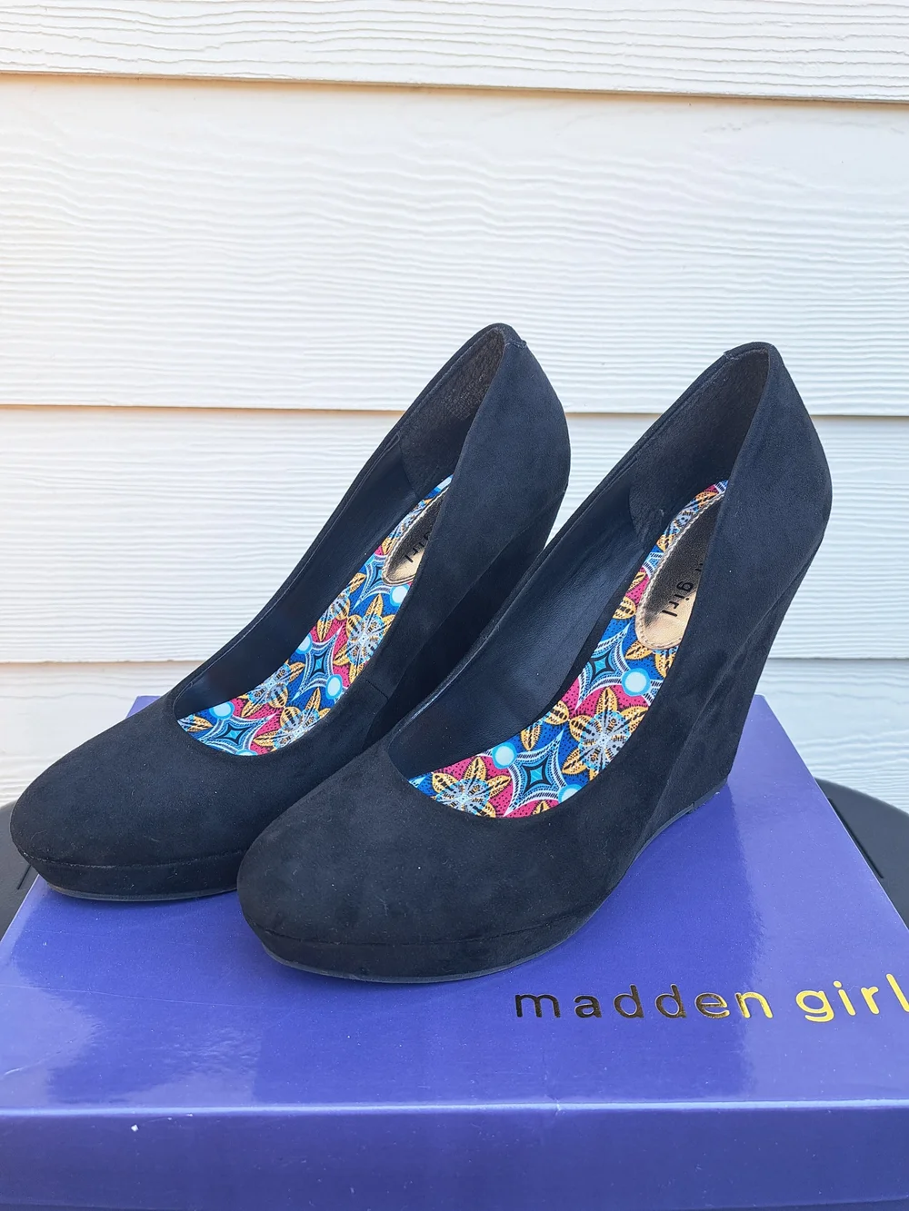 Madden Girl classic black
