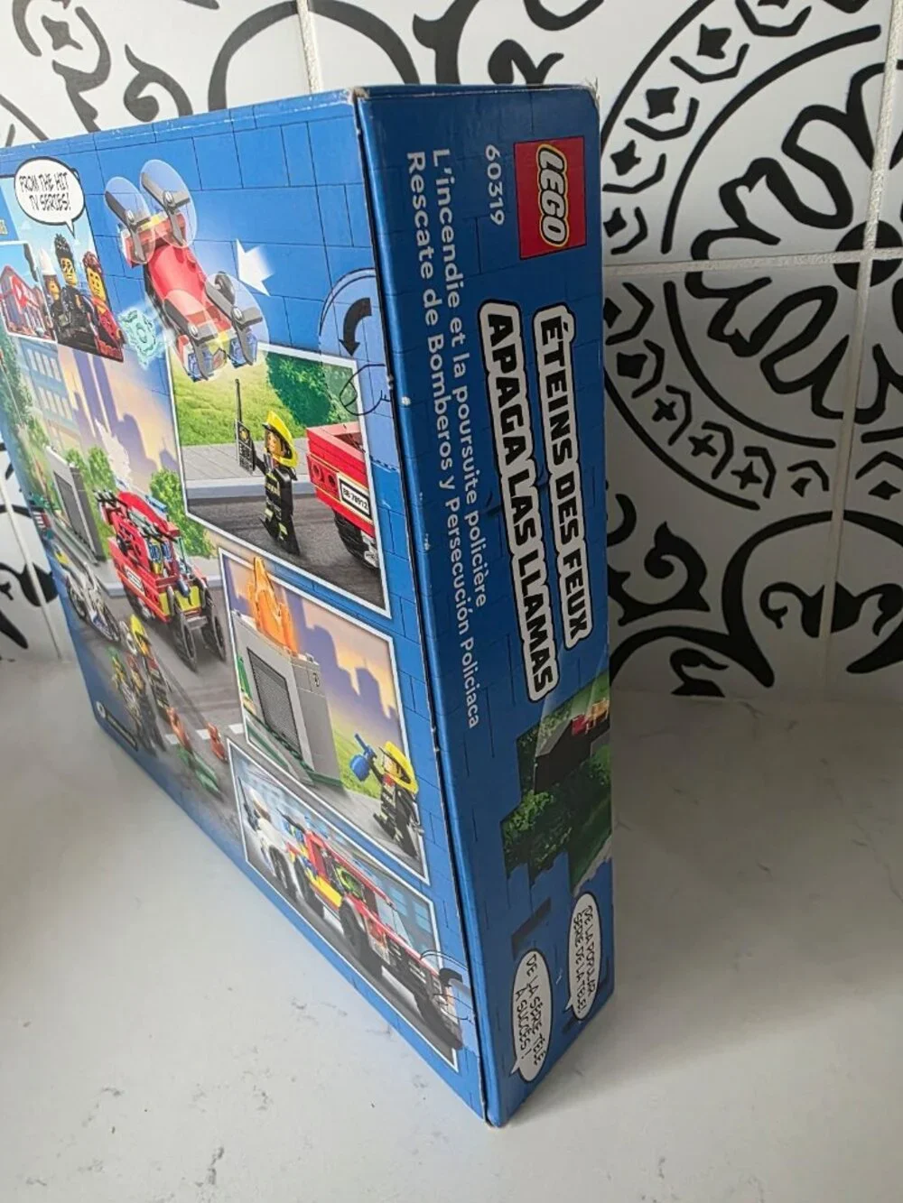 Lego bring action