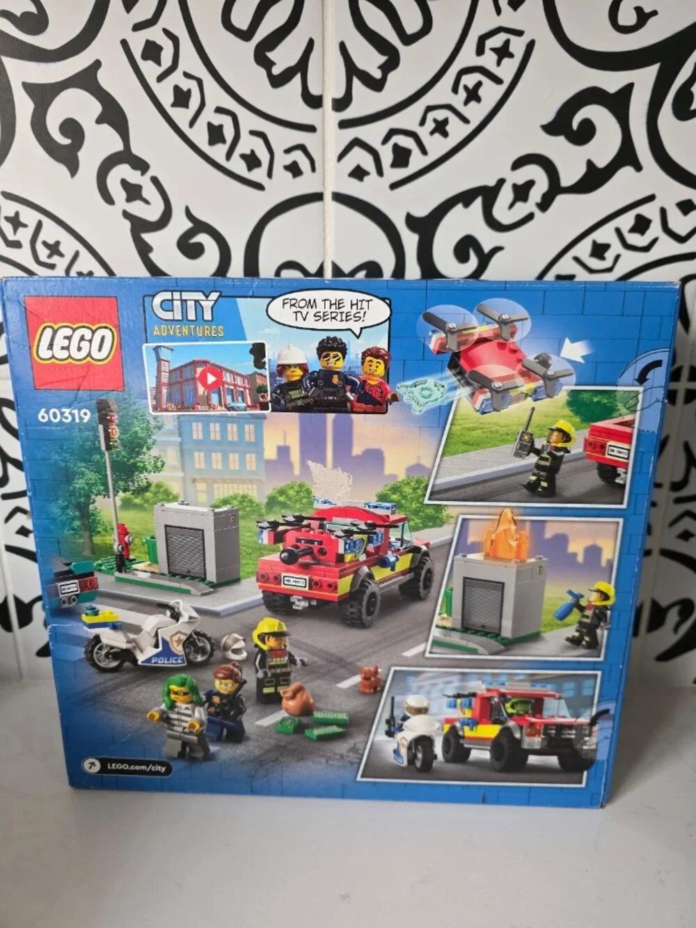 Lego bring action