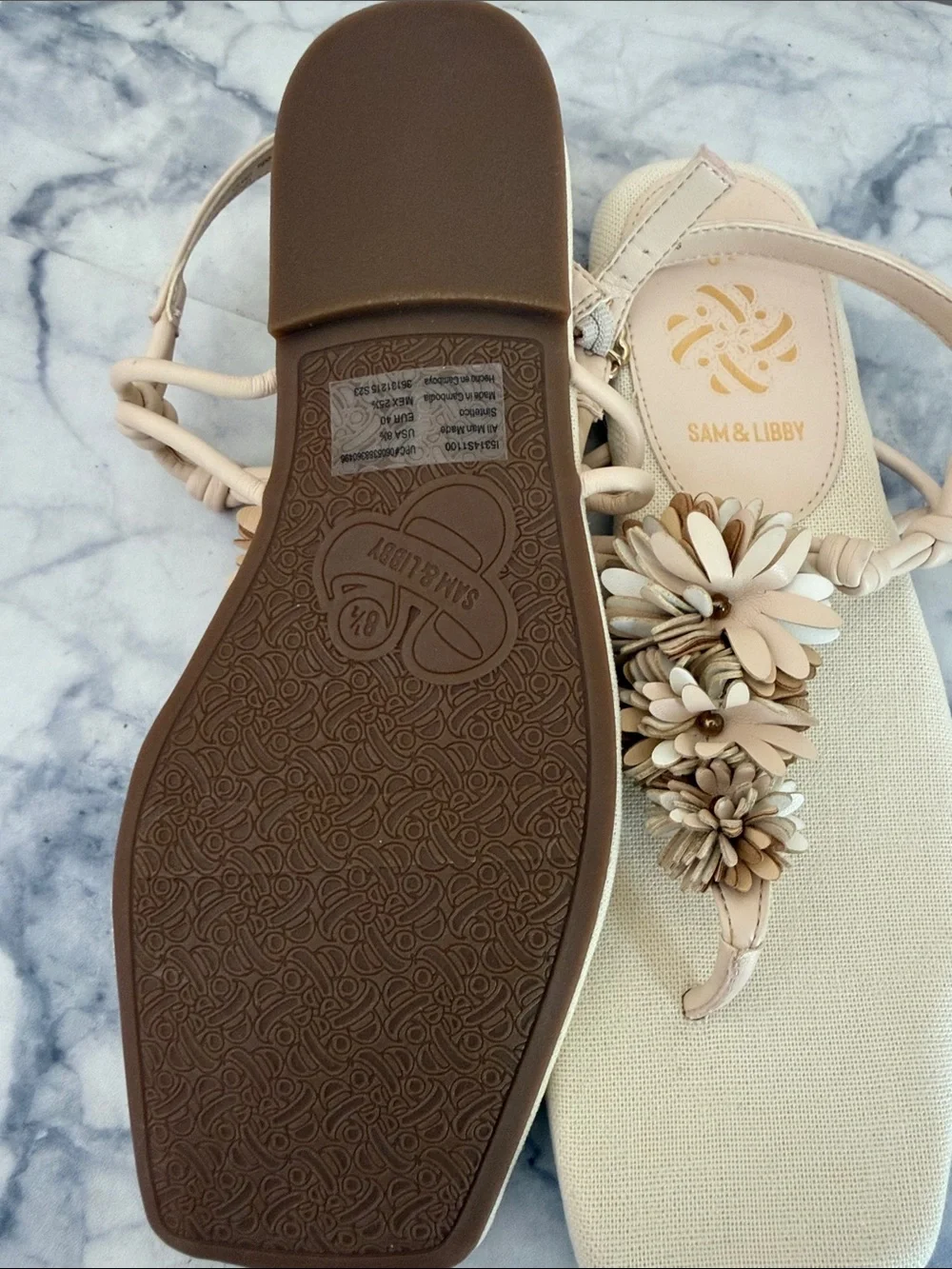 Sam & Libby straps tones styling