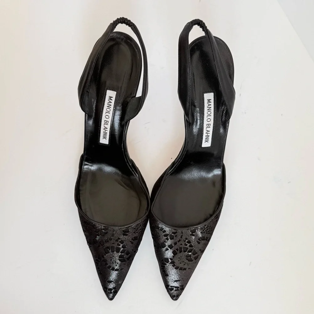 Manolo Blahnik Carolyne Slingback Pumps Black Metallic Jacquard laser cut EU 41