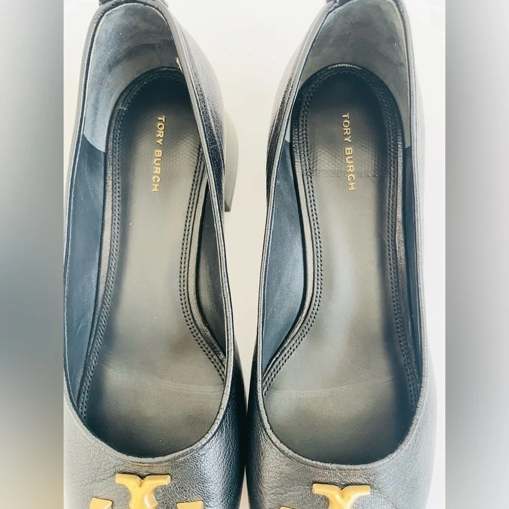 Tory Burch Black Leather Eleanor Logo Plaque square toe pumps 10.5