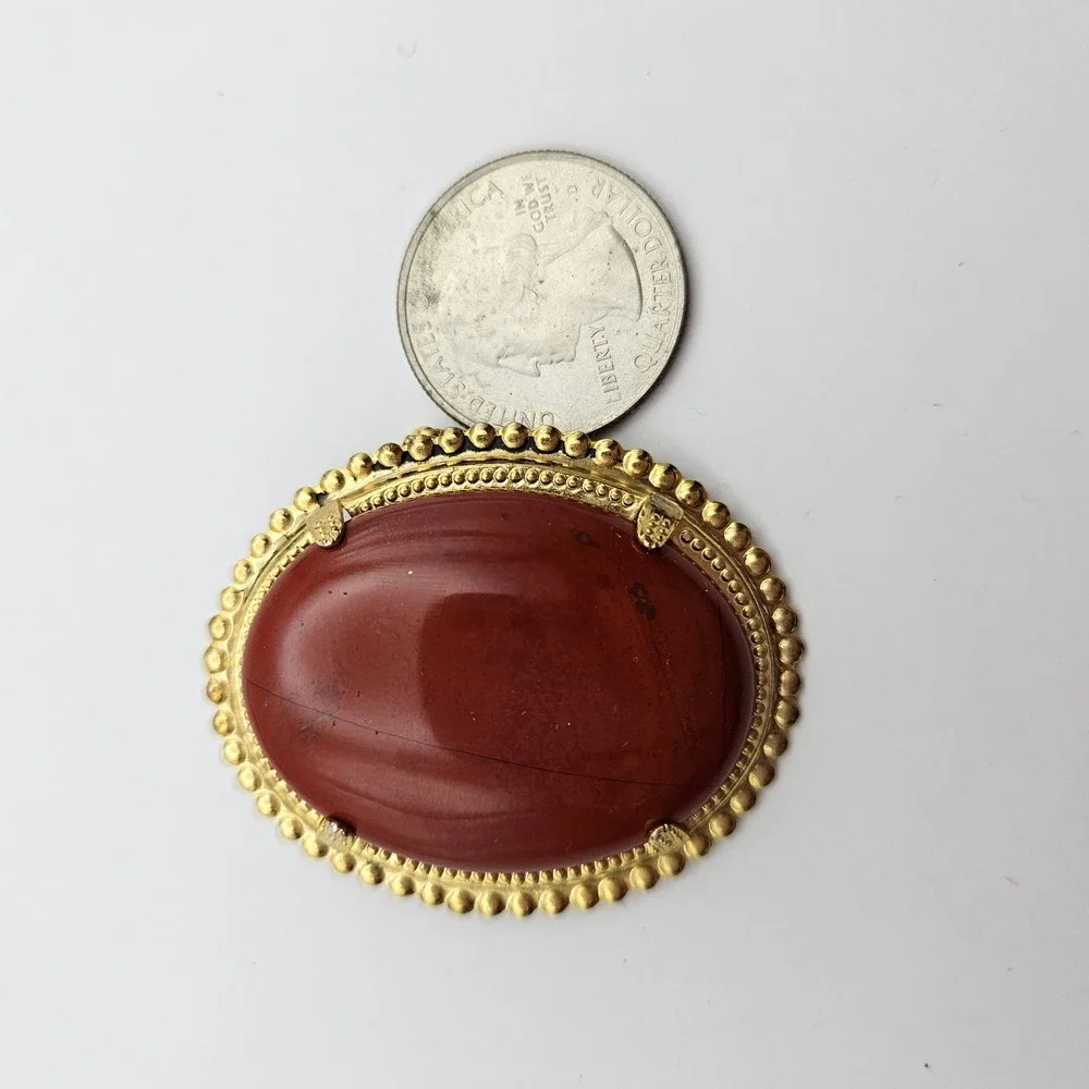 Unbranded vintage oval