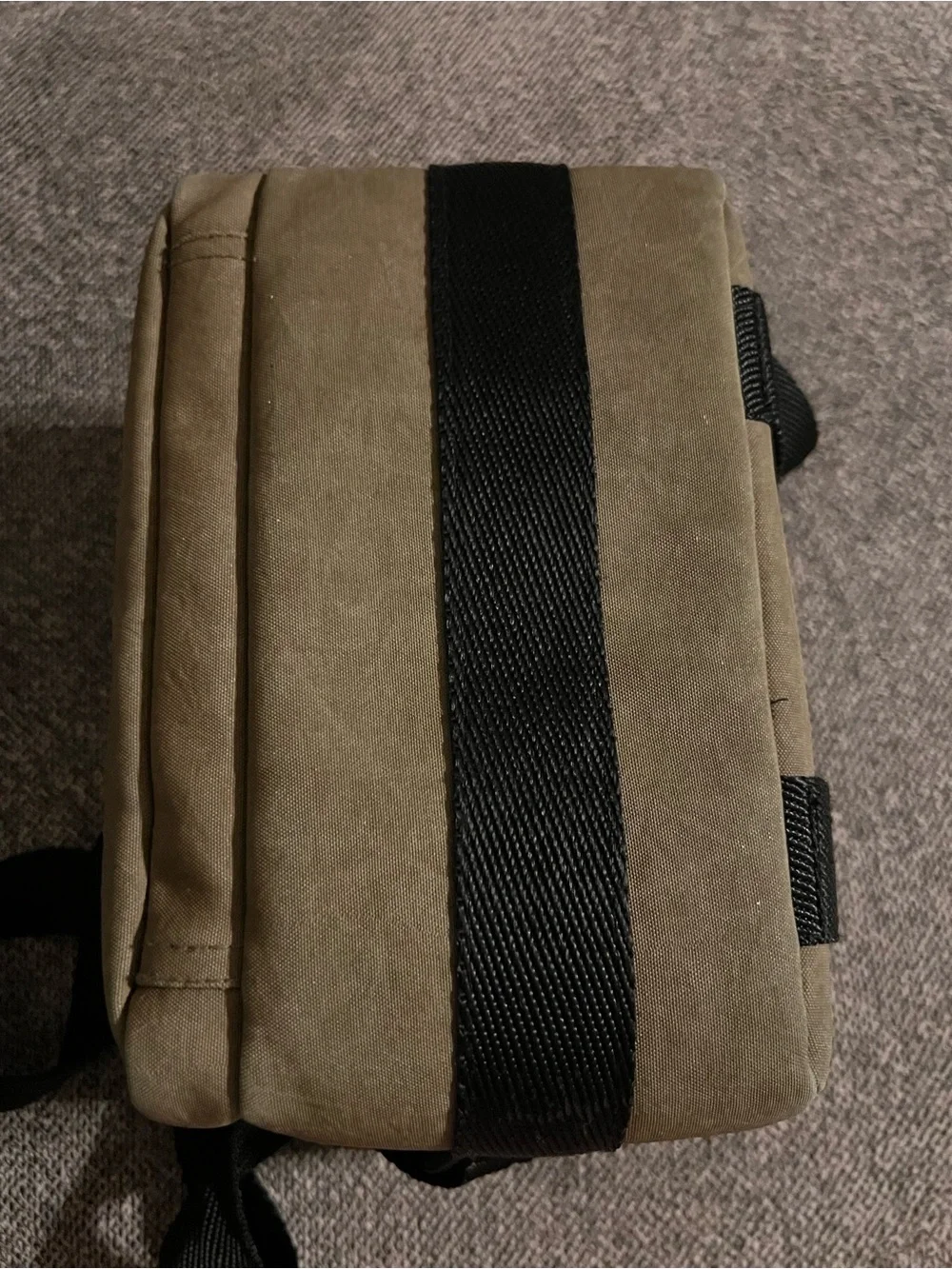 Samsonite compact messenger