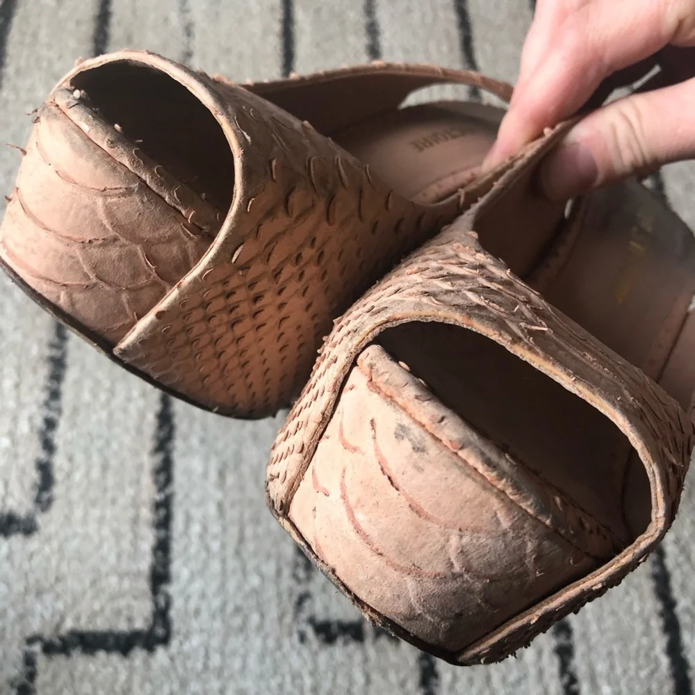 Pour La Victoire heeled shoes