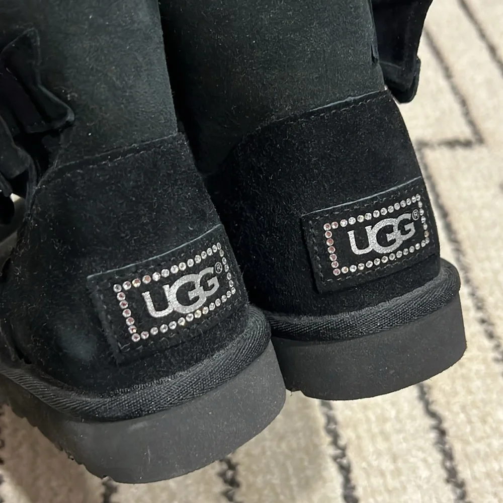 UGG JACKEE SWAROVSKI Boots NWOT
