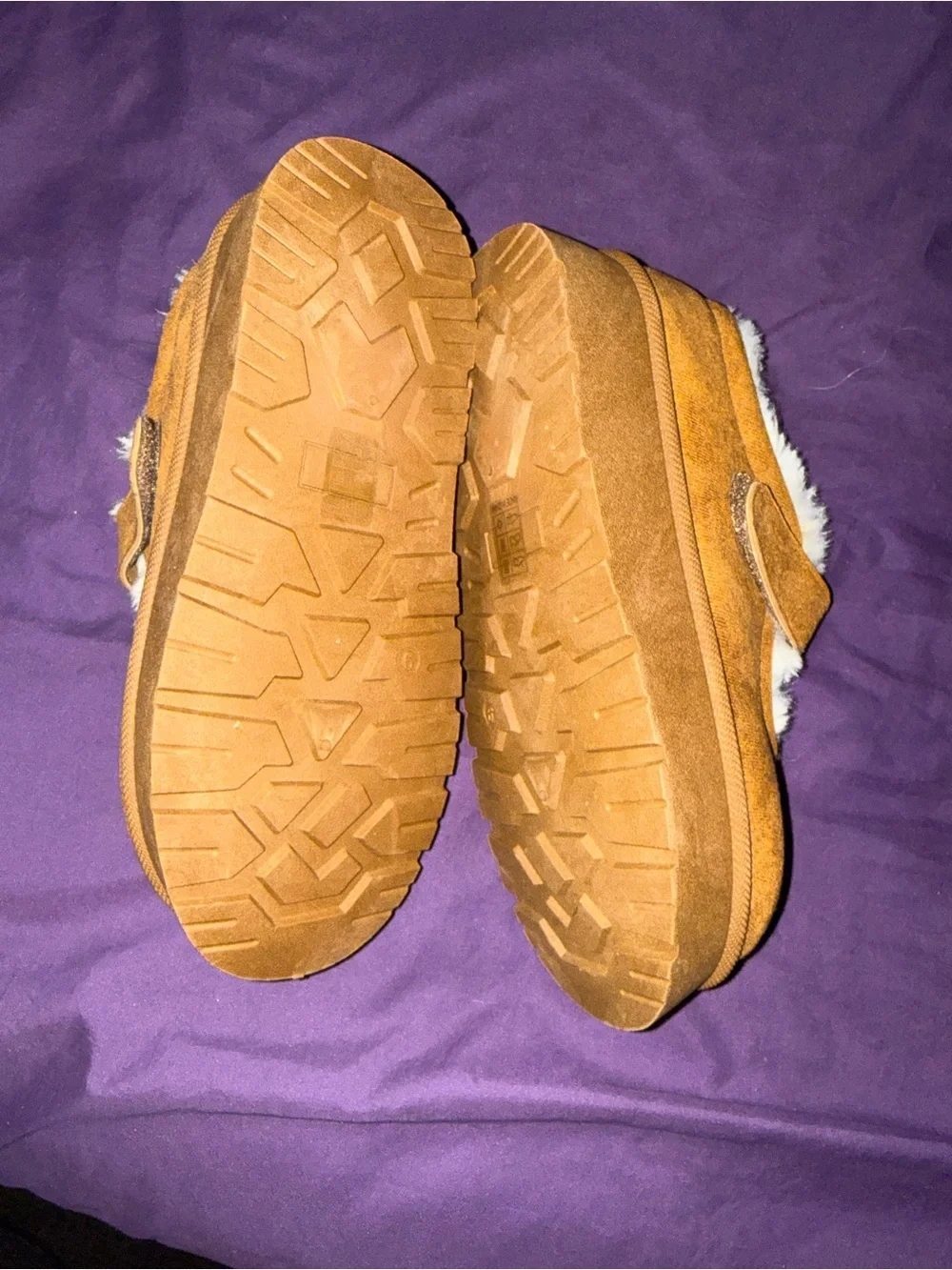 N/A comfortable tan