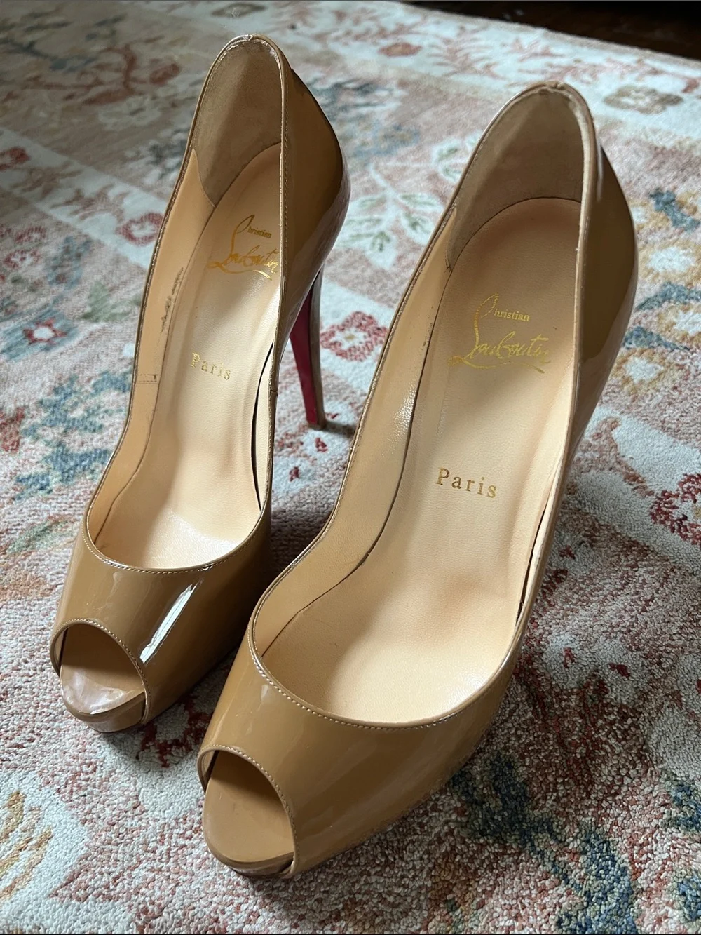 Christian Louboutin peep ideal