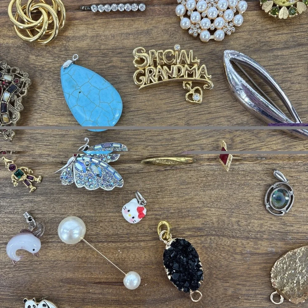 Mixed Lot Costume Jewelry Pins Bars Brooches Pendants Some Signed Vtg to Now 43