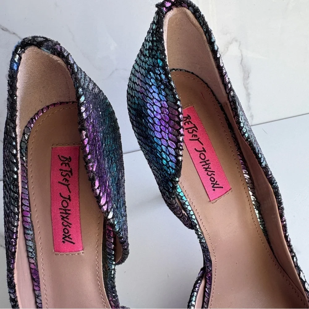 Betsey Johnson sz 8.5 Prince-p d'Orsay Pumps mermaid metallic high heels Bow