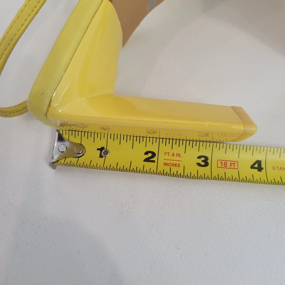 Aldo Yellow Strappy Square Toe Triangle Heels Womens Size US7 / EUR 37.5