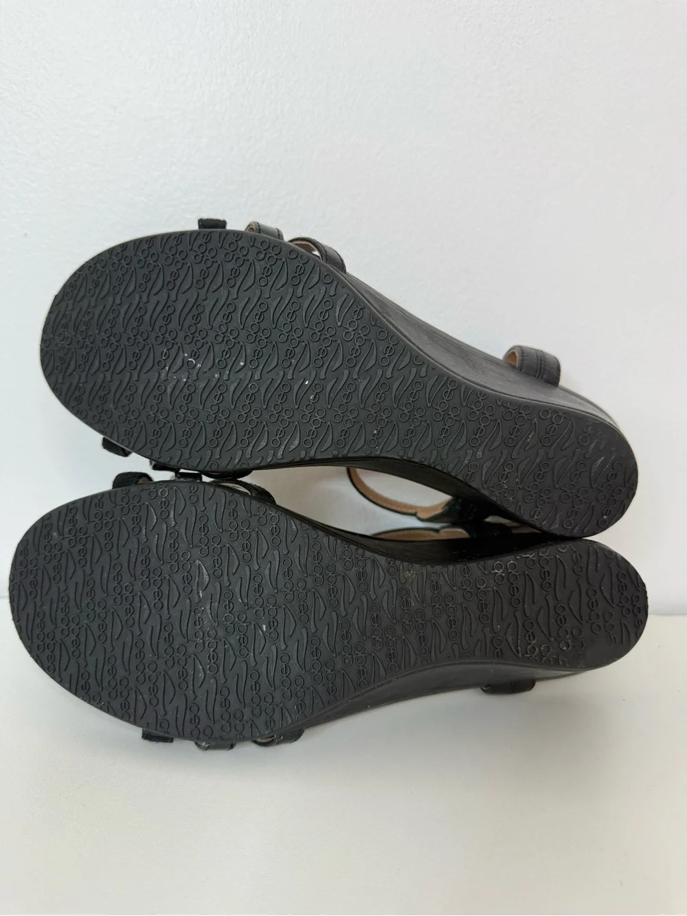 Abeo lacey strap
