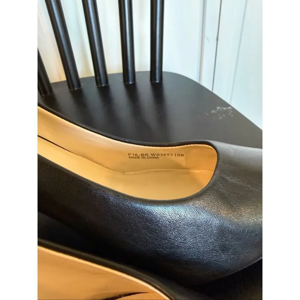 Cole Haan Vandam black leather 3” pumps size 10