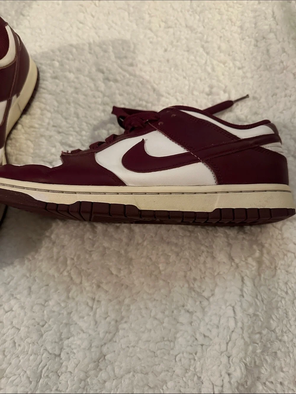 Nike iconic low