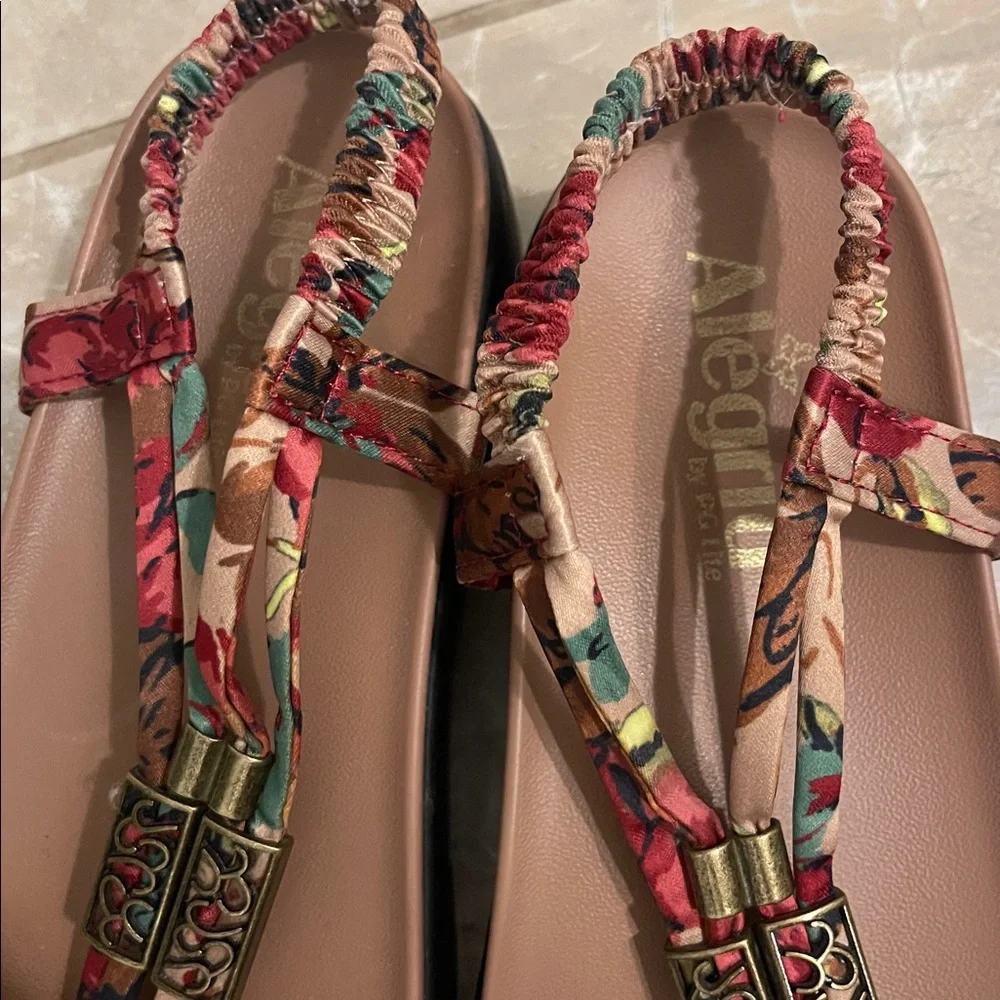 ALEGRIA Roz Get Away Tan Tropical Print Slingback Platform Sandals 37/7-7.5 Boho
