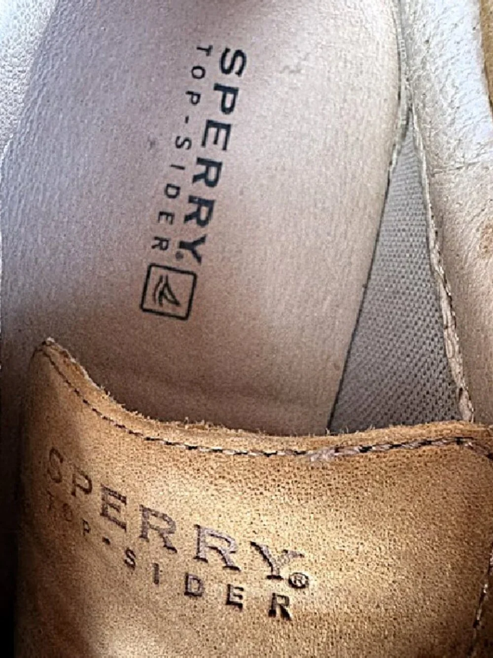 N/A sperry top