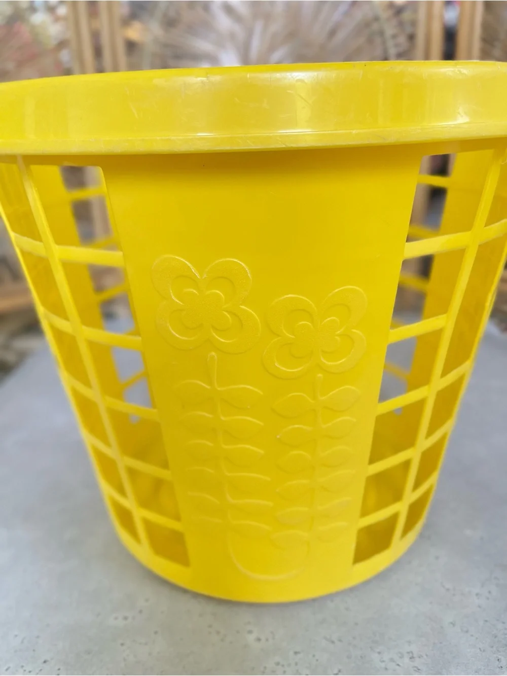 Vintage 70s Loma Yellow Plastic Laundry Basket Daisy Flowers Blossom Retro Decor