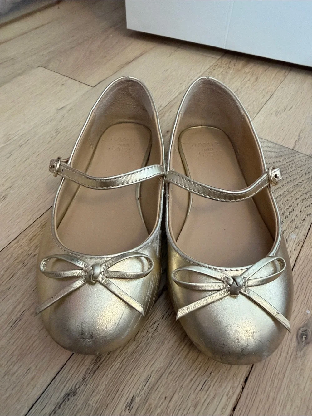 Janie and Jack Girls' Metallic Gold Mary Jane Flats with Bow