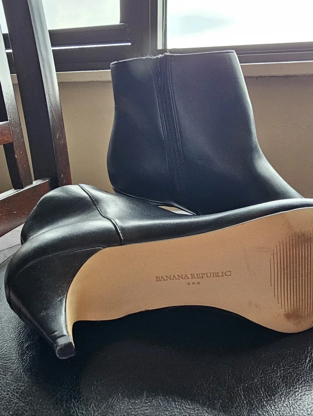 Kitten Heel Bootie - Black - Banana Republic