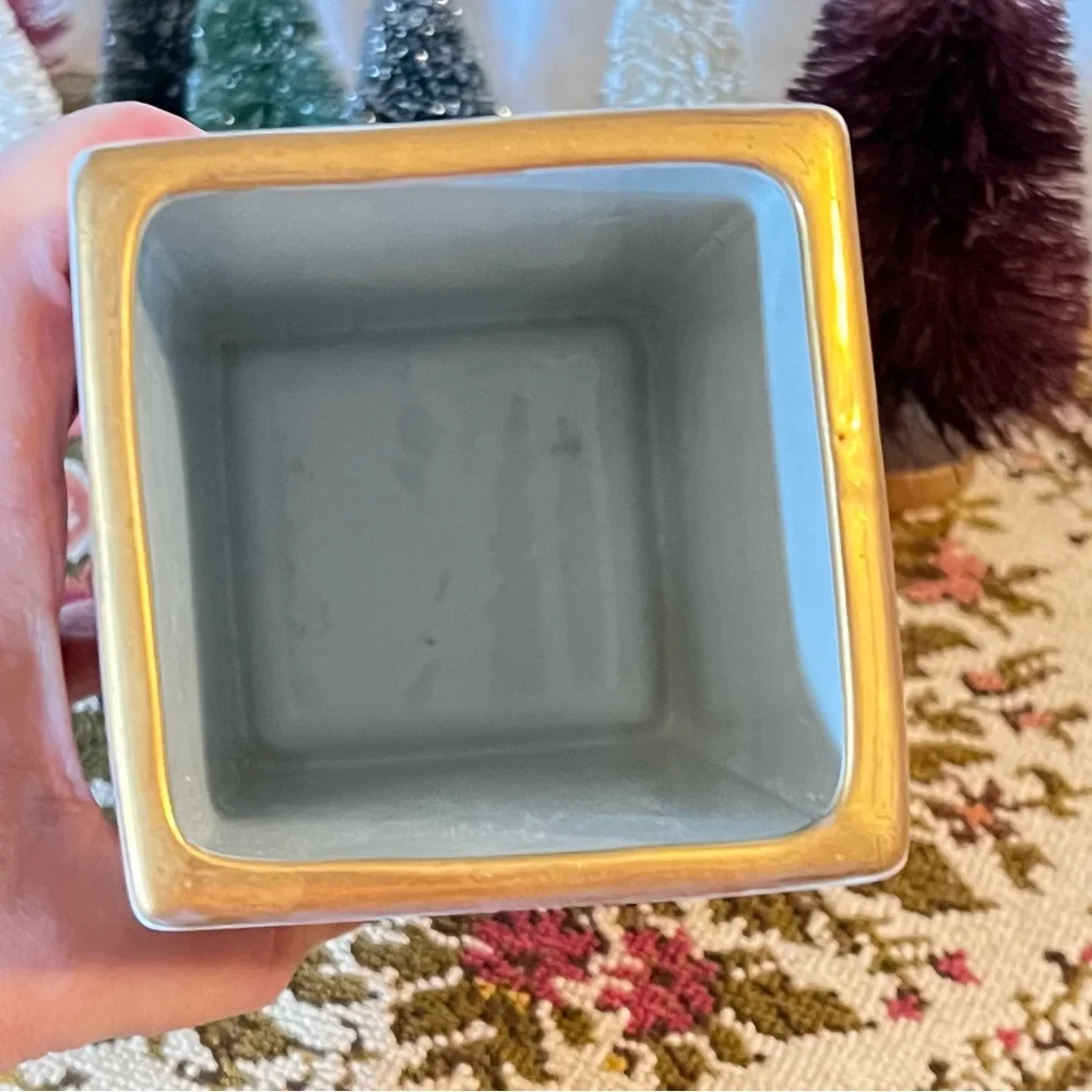 Vintage preowned excellent