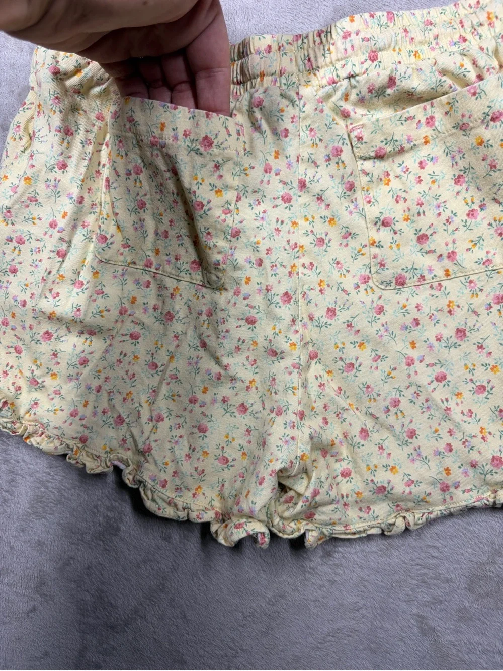 Polo Ralph Lauren Girl’s Ditzy Floral Yellow Ruffle 100% Cotton Shorts Size L