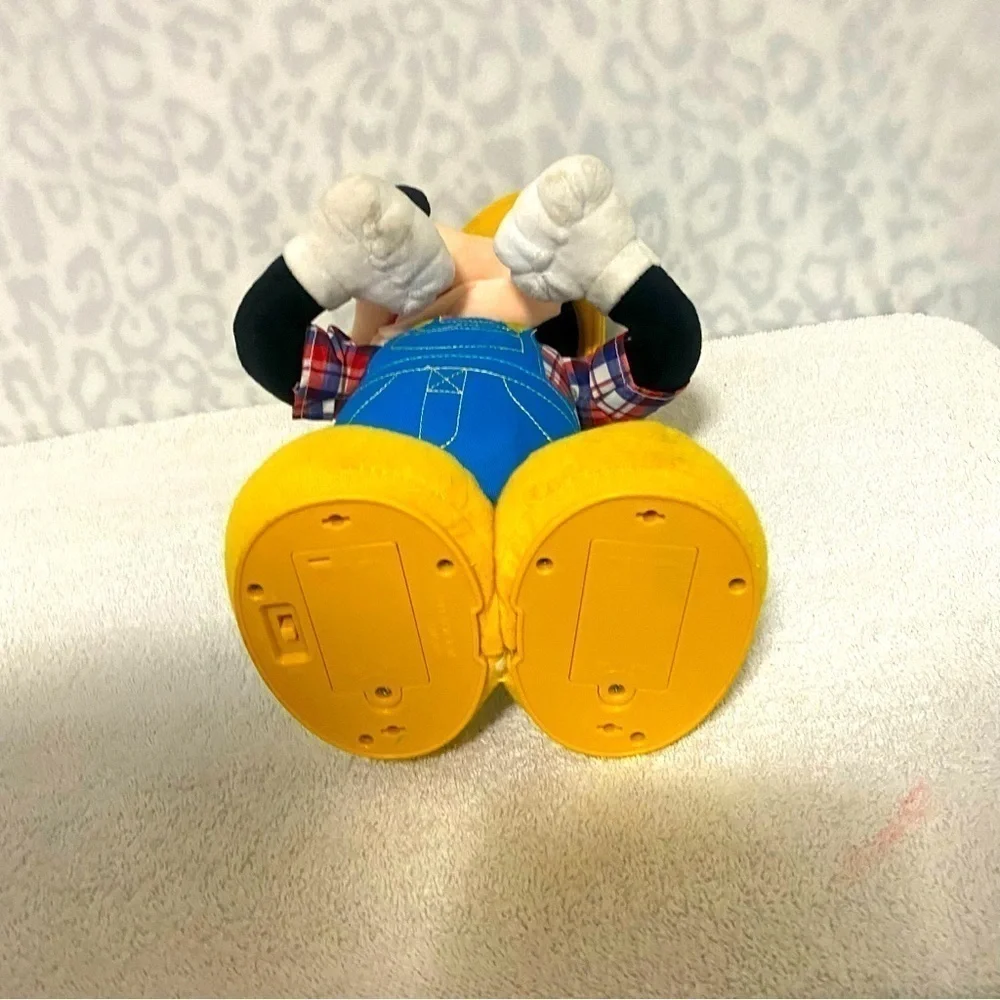 Disney questions leave