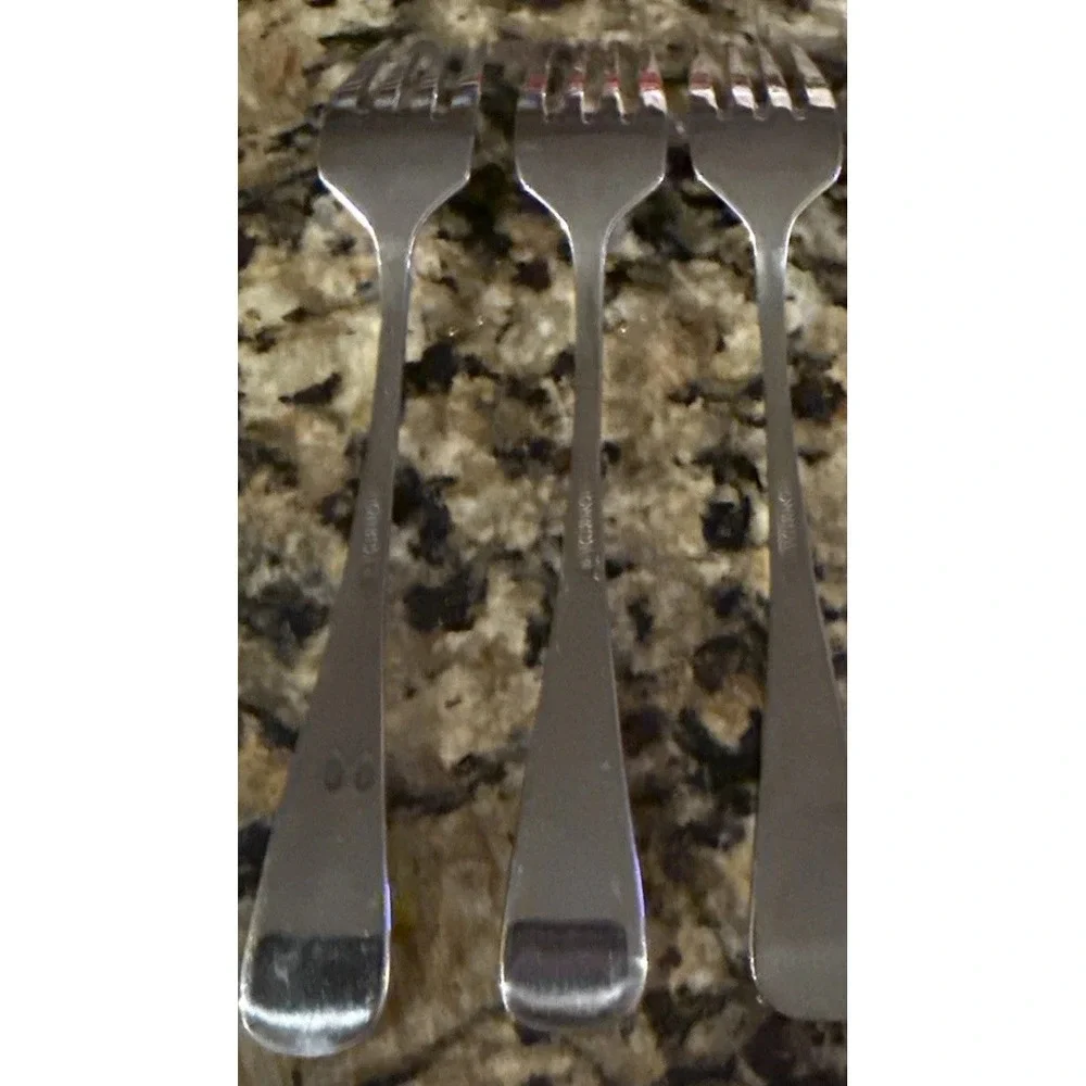 Oneida Baguette Stainless Steel 18/10 Dinner  Forks Fork Set‎ Of 3